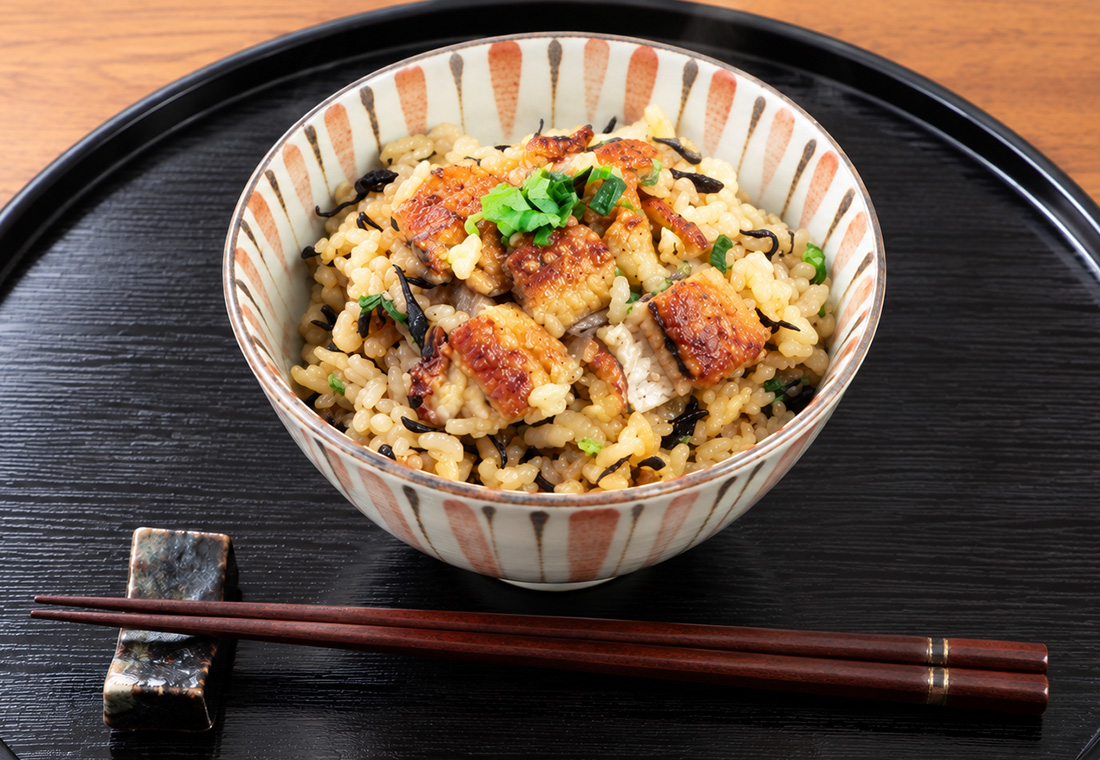 うなぎとひじきの炊き込みごはん