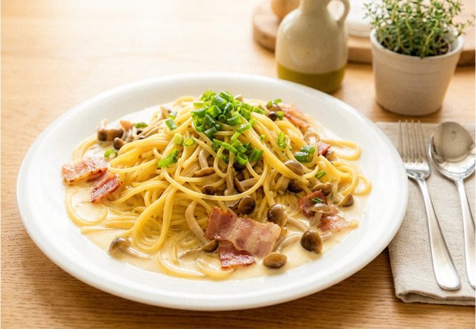 きのこのみそクリームパスタ