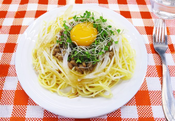 納豆のサラダパスタ