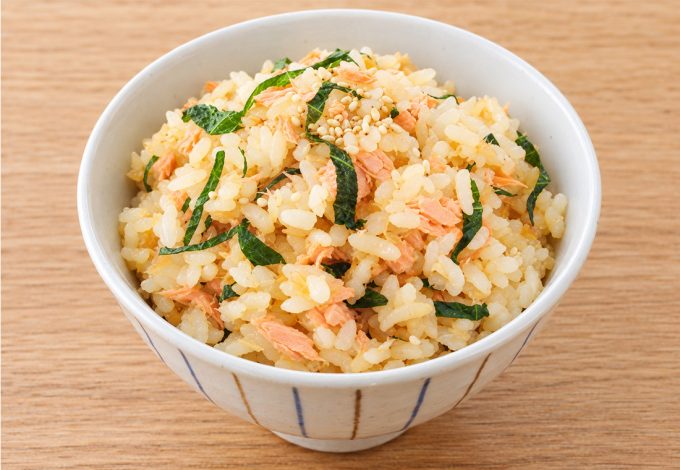 鮭の炊き込みご飯