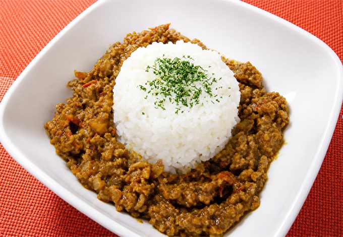 無添加キーマカレー