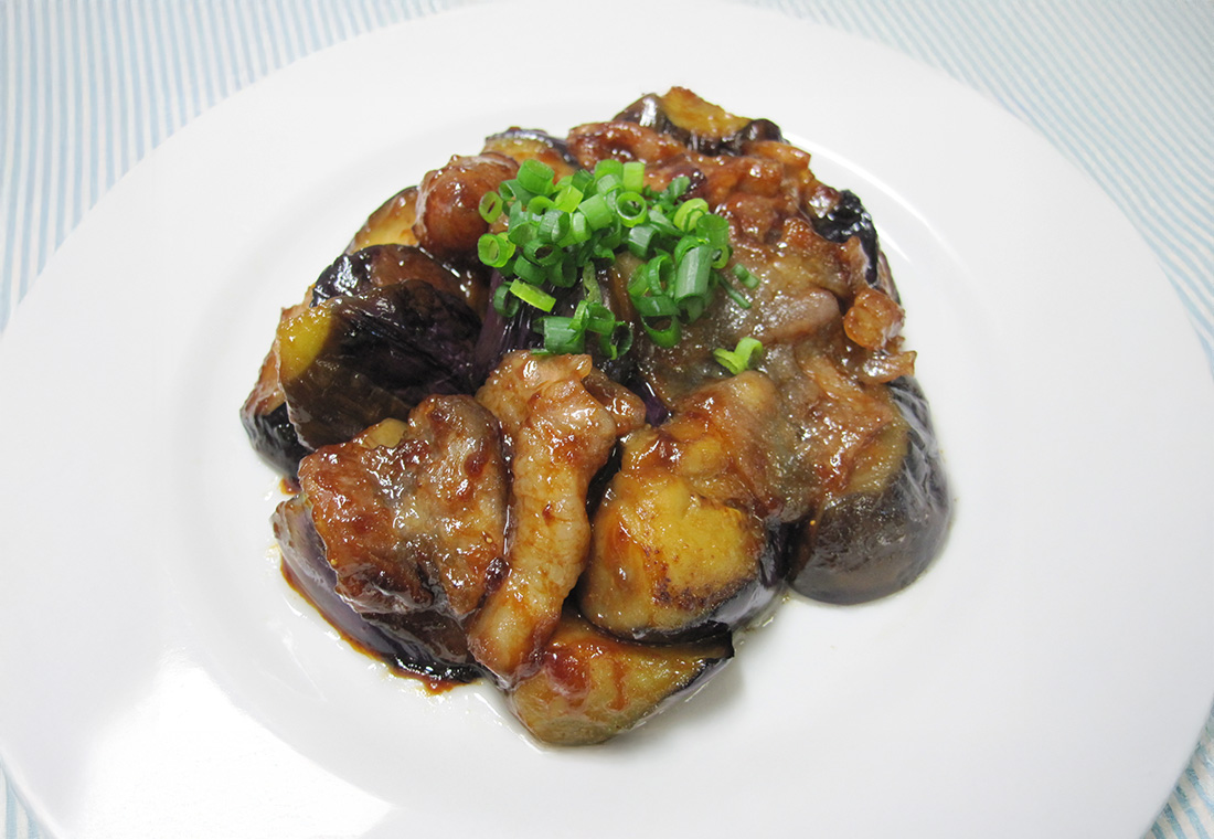 なすと豚挽肉の味噌炒め