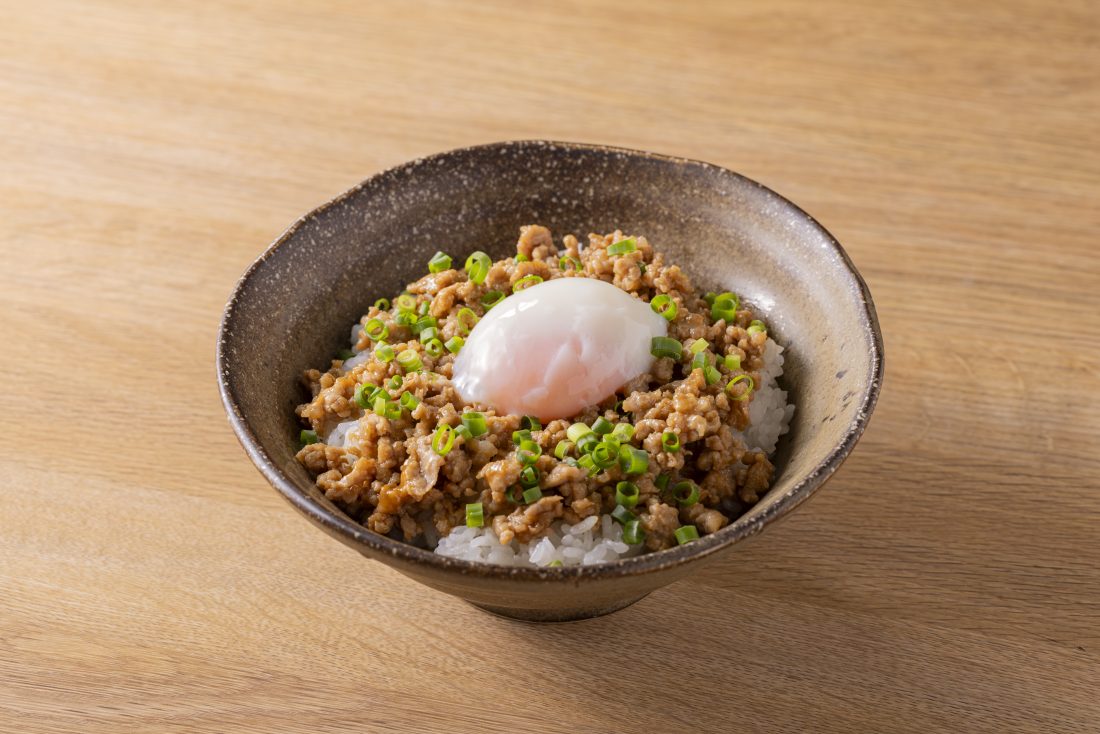 肉みそ温玉ごはん