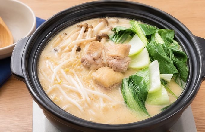 鶏肉と青梗菜の豆乳味噌鍋